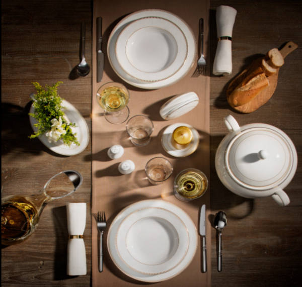 Dinnerware Set